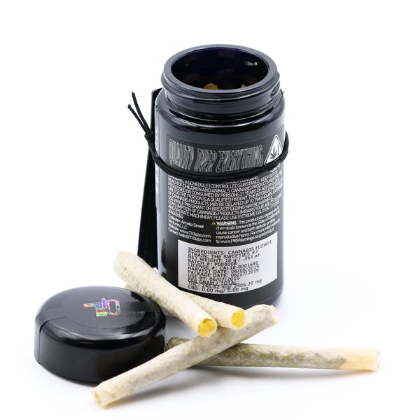 SINGLE and 10-PACK HAND ROLLED JOINTS SINGLE and 10-PACK HAND ROLLED JOINTS