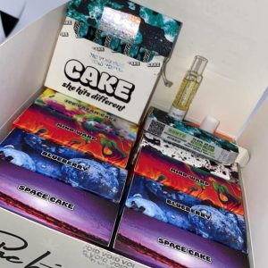 Mind Warp Blueberry Space Cake