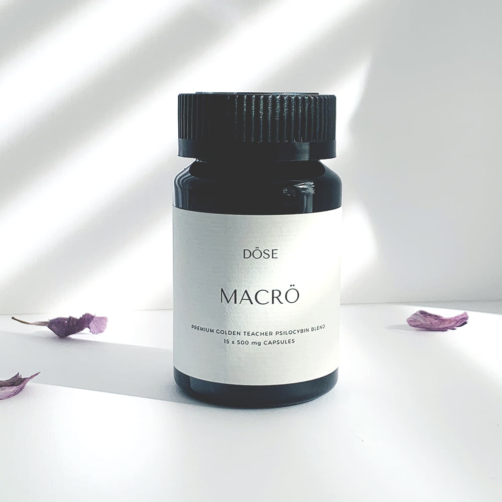 Dose-MACRO-Macrodose-Psilocybin-Capsules-15-or-30-Capsules-2.jpg
